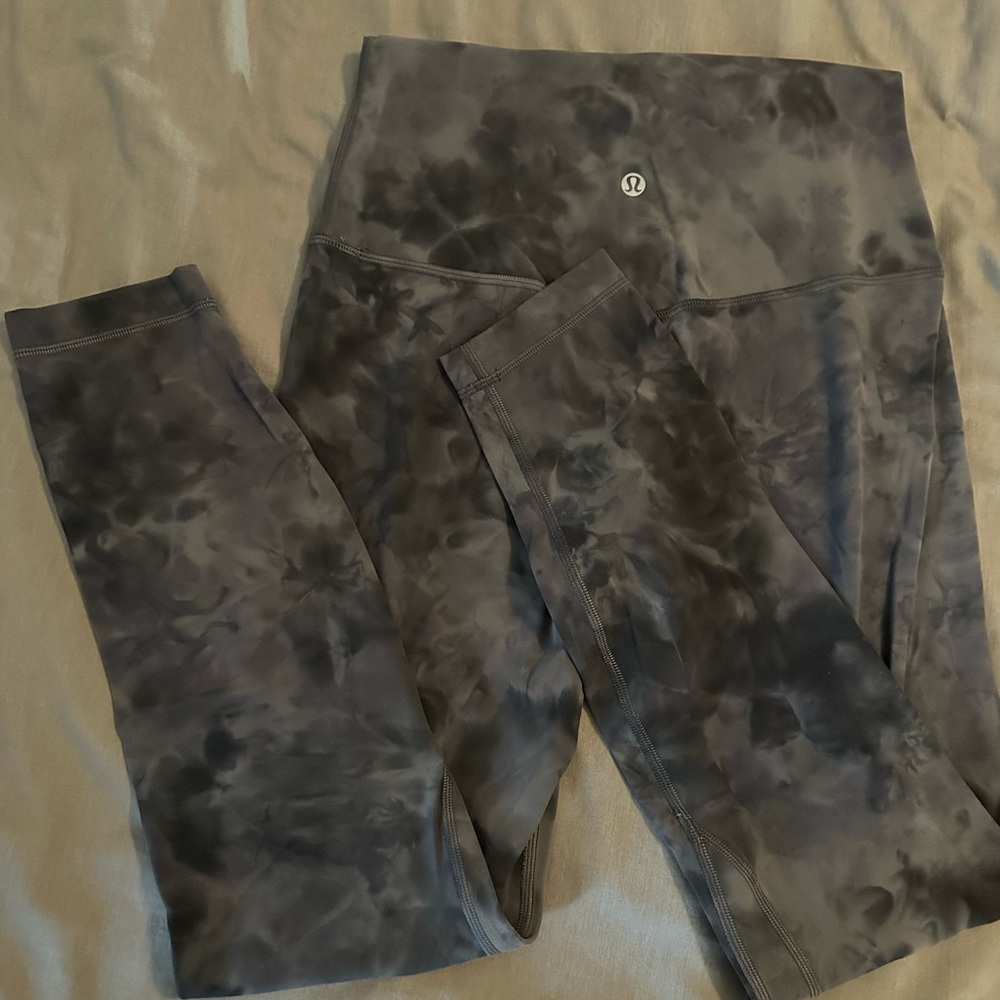 Lululemon Charcoal Gray Leggings